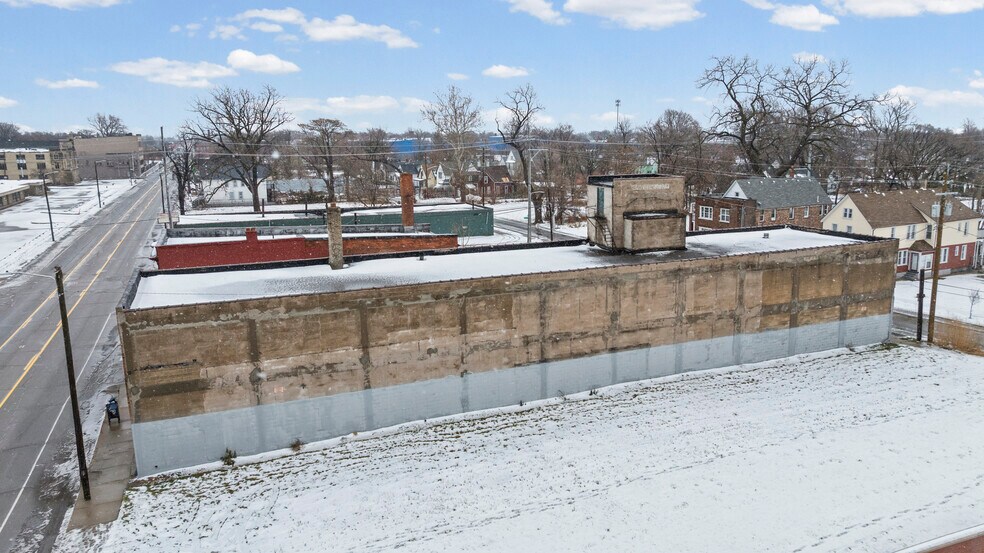 3454 Mack Ave, Detroit, MI à vendre - Photo de l’immeuble – Image 3 sur 13