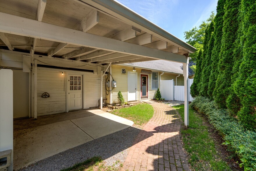 9430 Main Ave, Cincinnati, OH à vendre - Photo de l’immeuble – Image 2 sur 45