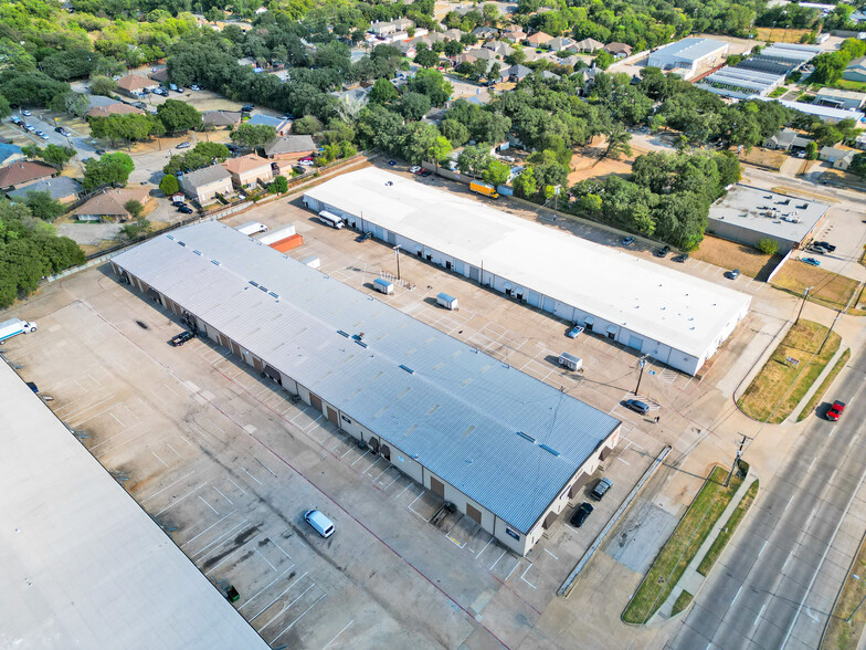 460 S Belt Line Rd, Irving, TX à louer - Photo de l’immeuble – Image 3 sur 9