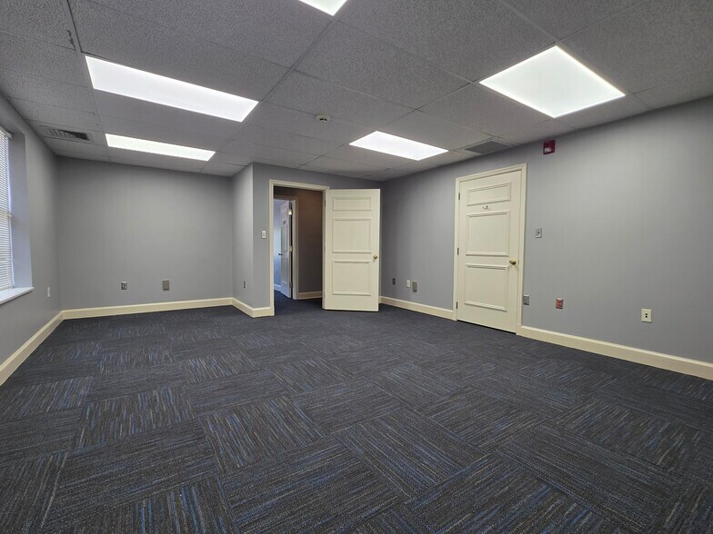 2027 Broadway St, Cape Girardeau, MO à louer - Photo de l’immeuble – Image 3 sur 10