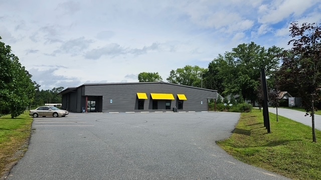 18 Sterling Pl, Mills River, NC à louer Photo de l’immeuble– Image 1 sur 3