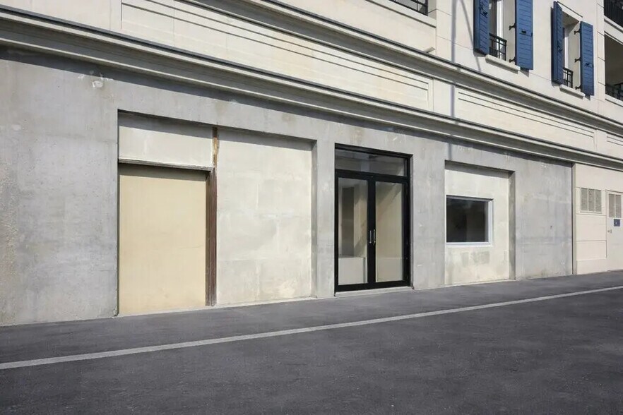 Local commercial dans Champigny-sur-Marne à vendre - Photo de l’immeuble – Image 2 sur 6