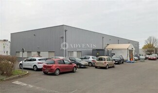 Plus de détails pour Local d'activités à louer