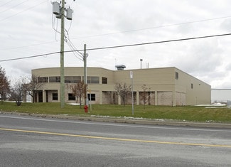Plus de détails pour 2090 Rue Bombardier, Ste-Julie, QC - Industriel/Logistique à vendre