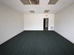 6658 Hillandale Dr, Lithonia, GA à louer Photo intérieure– Image 1 sur 9