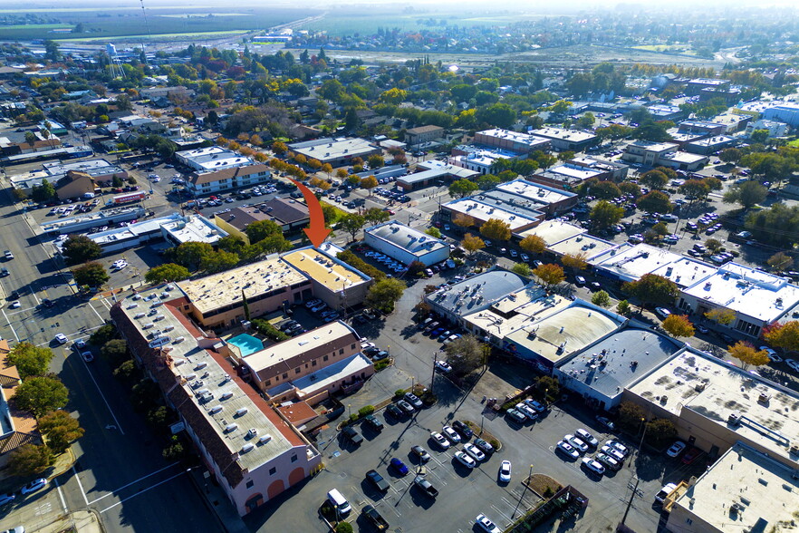 1025 Central Ave, Tracy, CA à vendre - Aérien – Image 3 sur 54