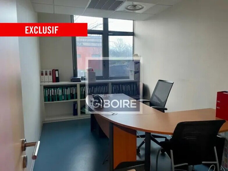 Bureau dans Saint-Grégoire à vendre - Photo intérieure – Image 2 sur 5