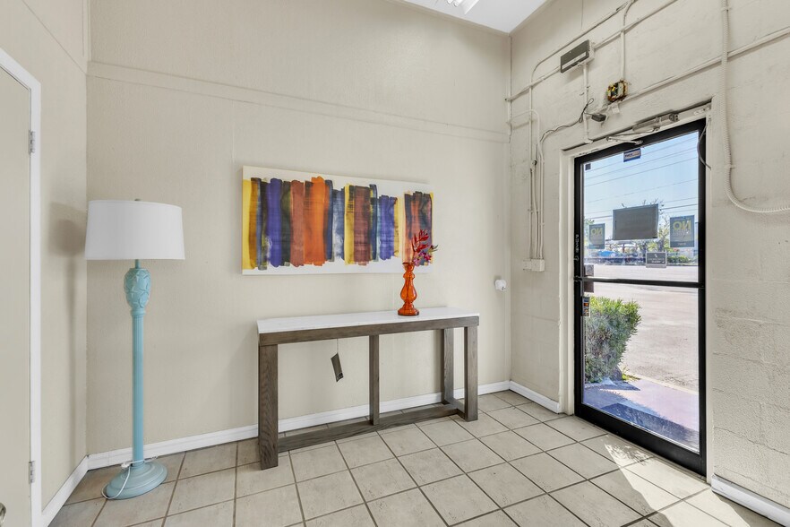 701 W Landstreet Rd, Orlando, FL à vendre - Photo intérieure – Image 3 sur 14