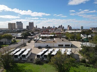 Plus de détails pour 1505 E Houston St, San Antonio, TX - Industriel/Logistique à vendre