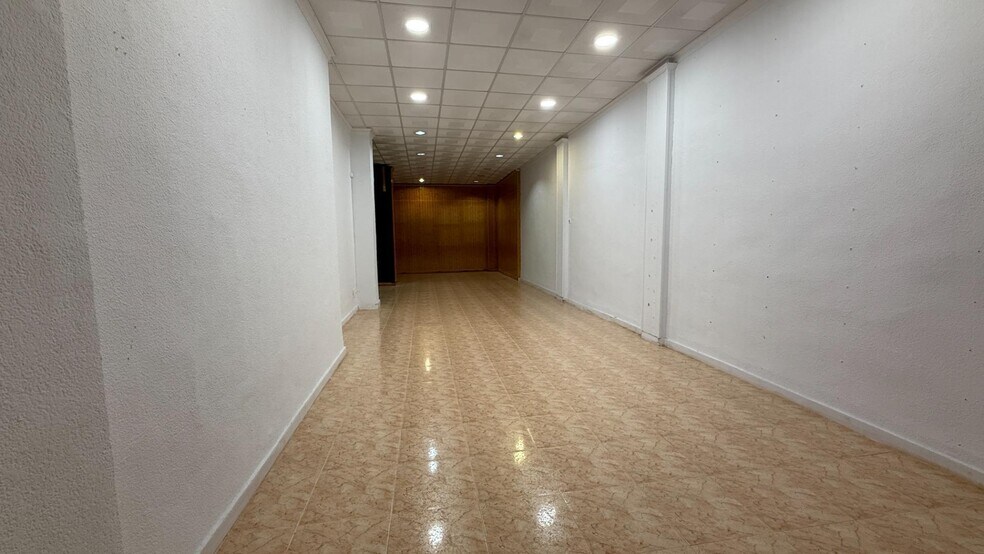 Local commercial dans Cieza à vendre - Photo intérieure – Image 1 sur 10