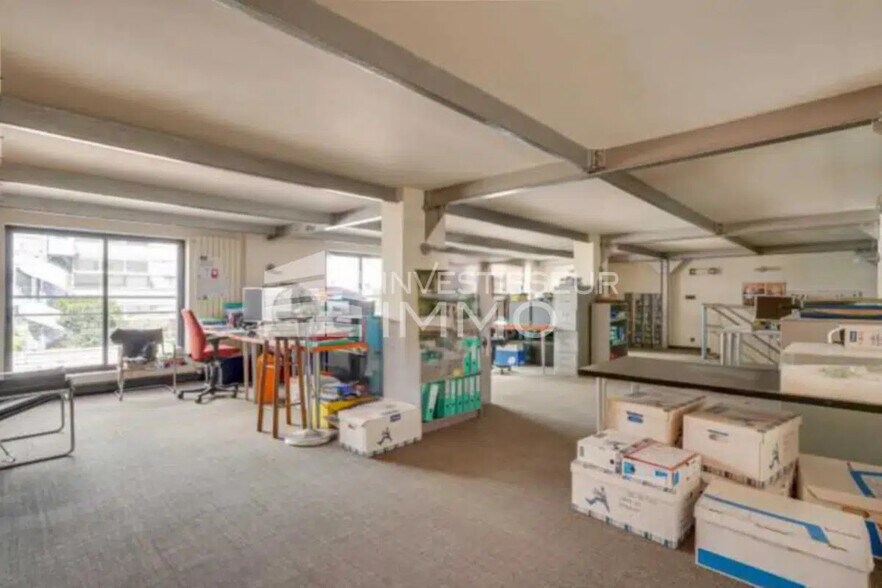 Bureau dans Montreuil à vendre - Photo de l’immeuble – Image 2 sur 6