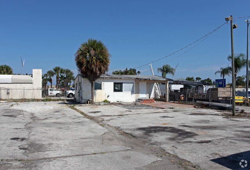 1060 SW 10th Ave, Pompano Beach, FL à vendre - Photo principale – Image 1 sur 2