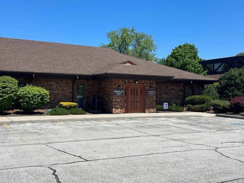 3641 Ridge Rd, Highland, IN à vendre - Photo de l’immeuble – Image 3 sur 12