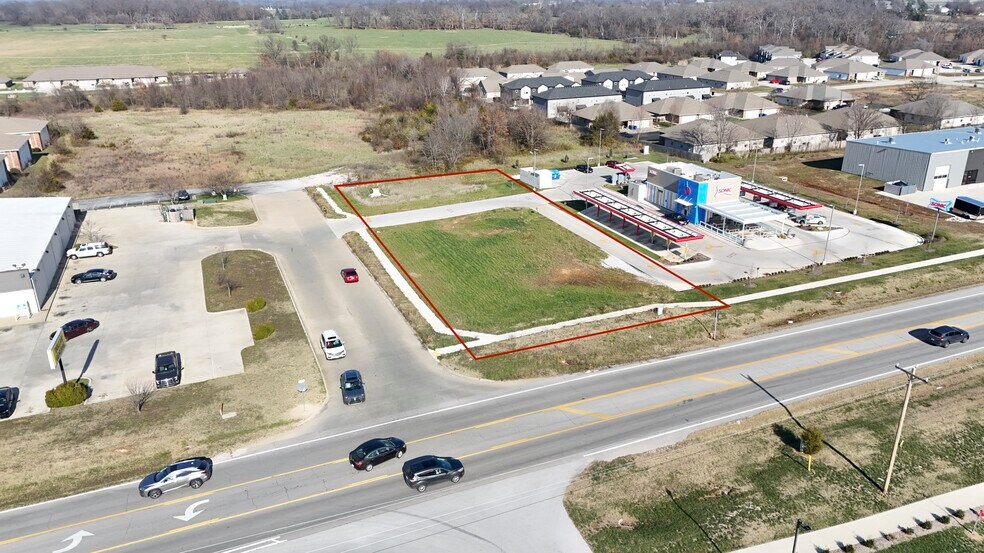 5450 12th st, Ozark, MO à vendre - Photo principale – Image 1 sur 4