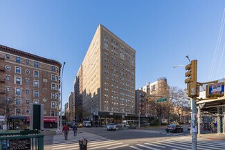 Plus de détails pour 2721-2729 Broadway, New York, NY - Local commercial à louer