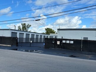 Plus de détails pour 133 SE 4th St, Deerfield Beach, FL - Industriel/Logistique à louer