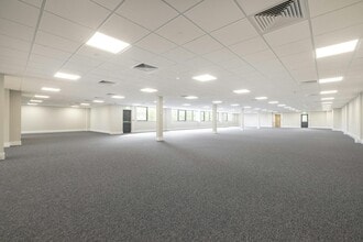 Weston Av, Grays à louer Photo intérieure– Image 2 sur 2