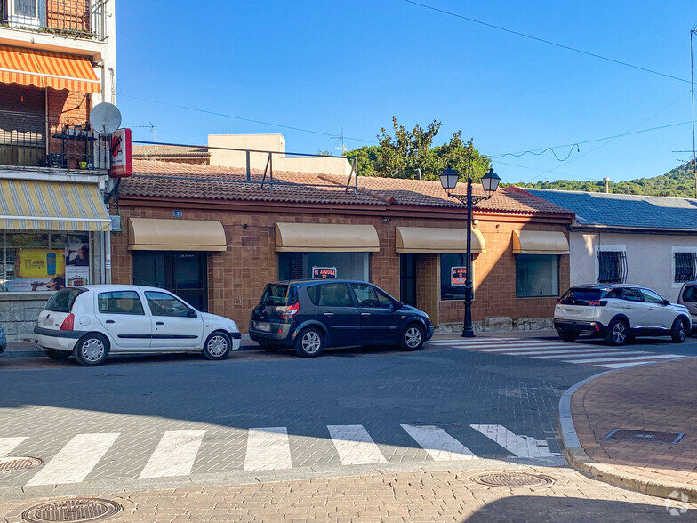 Avenida Estación, 5, Pelayos de la Presa, Madrid à louer - Photo de l’immeuble – Image 2 sur 2