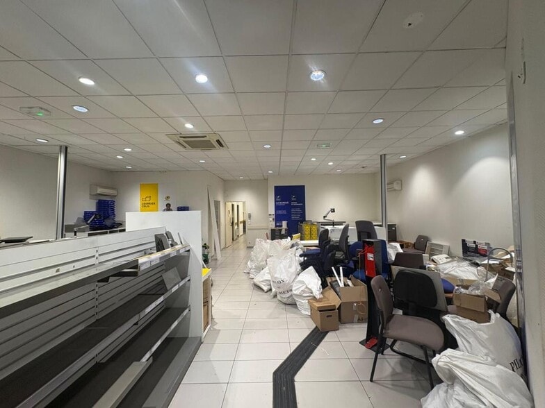 Local commercial dans Nantes à vendre - Photo de l’immeuble – Image 3 sur 5
