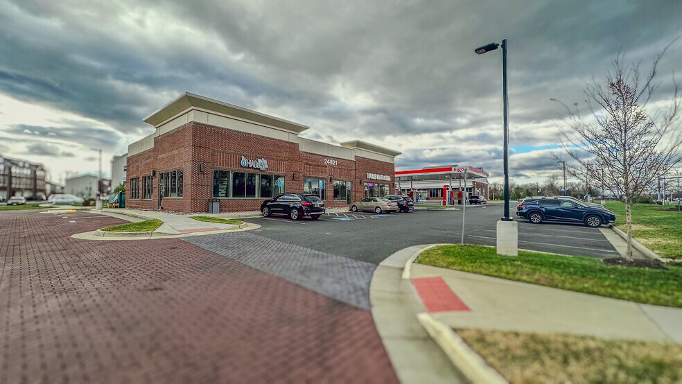 24821 Community Corner Plz, Aldie, VA à louer - Photo de l’immeuble – Image 3 sur 6