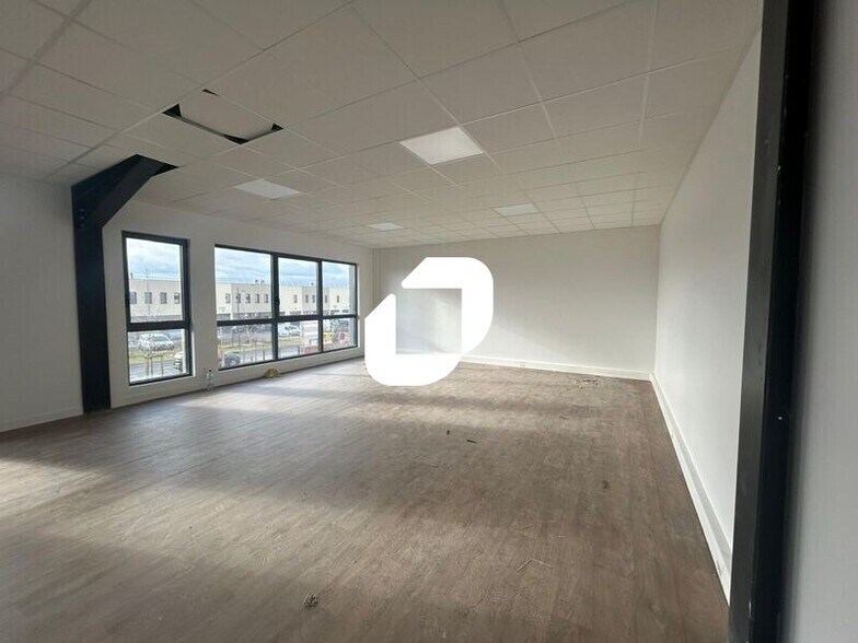 34 Rue Paul Journee, Chaumont-en-Vexin à vendre - Photo intérieure – Image 2 sur 12