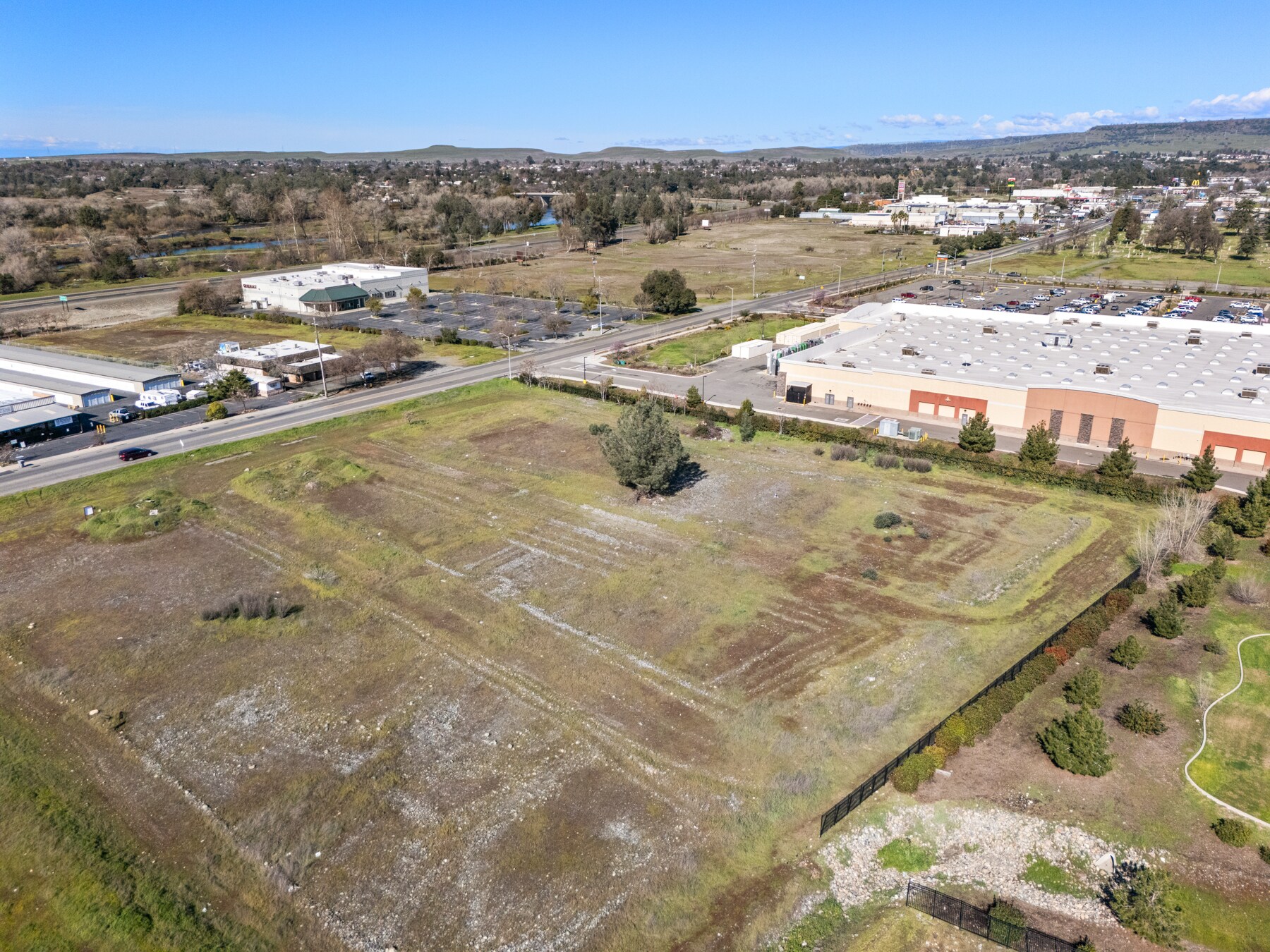 0 Feather River Blvd, Oroville, CA à vendre Photo principale– Image 1 sur 3