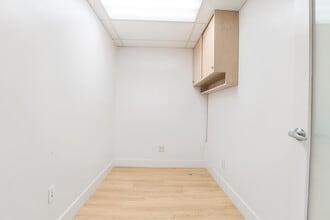 3205 Ocean Park Blvd, Santa Monica, CA à louer Photo intérieure– Image 1 sur 8