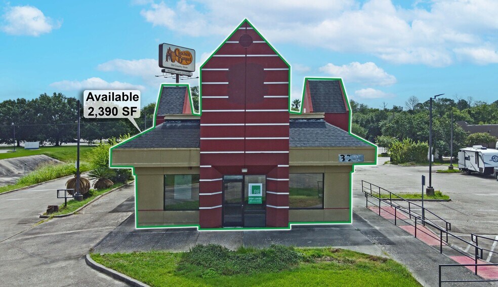 3885 Interstate 10 S, Beaumont, TX à louer - Photo de l’immeuble – Image 1 sur 4