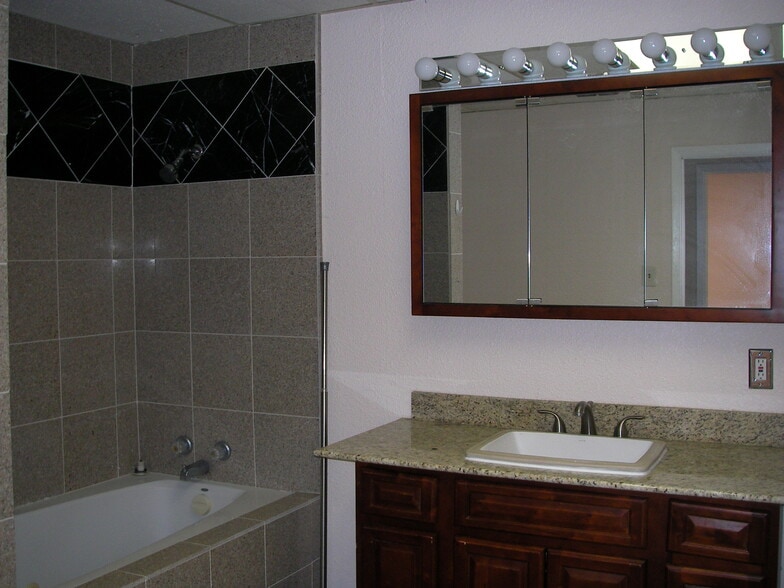 4019-4021 Greenwood Rd, Shreveport, LA à vendre - Photo intérieure – Image 3 sur 16