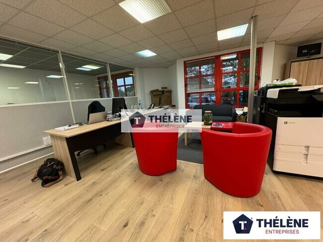 Plus de détails pour Bureau à vendre
