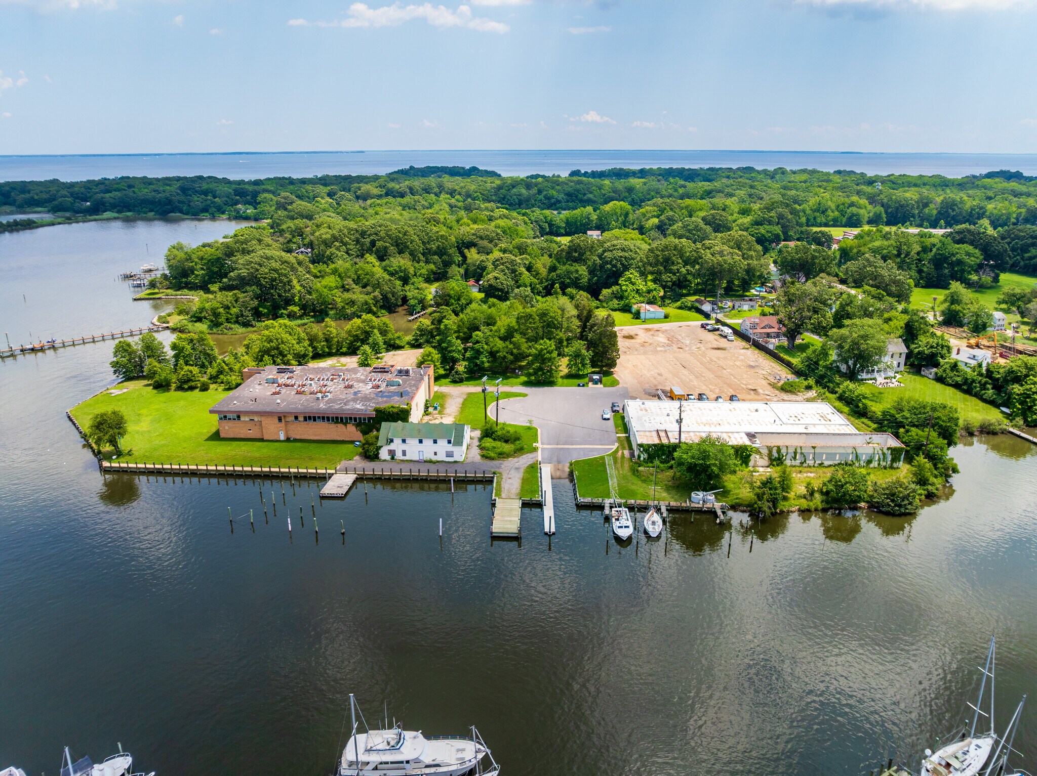 4800 Atwell Rd, Shady Side, MD à vendre Photo de l’immeuble– Image 1 sur 20