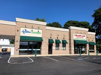 Plus de détails pour 84-88 Washington St, Woburn, MA - Local commercial à louer