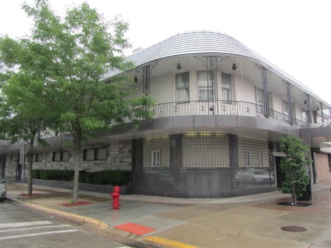 6227 Cermak Rd, Berwyn, IL à louer - Photo de l’immeuble – Image 2 sur 5