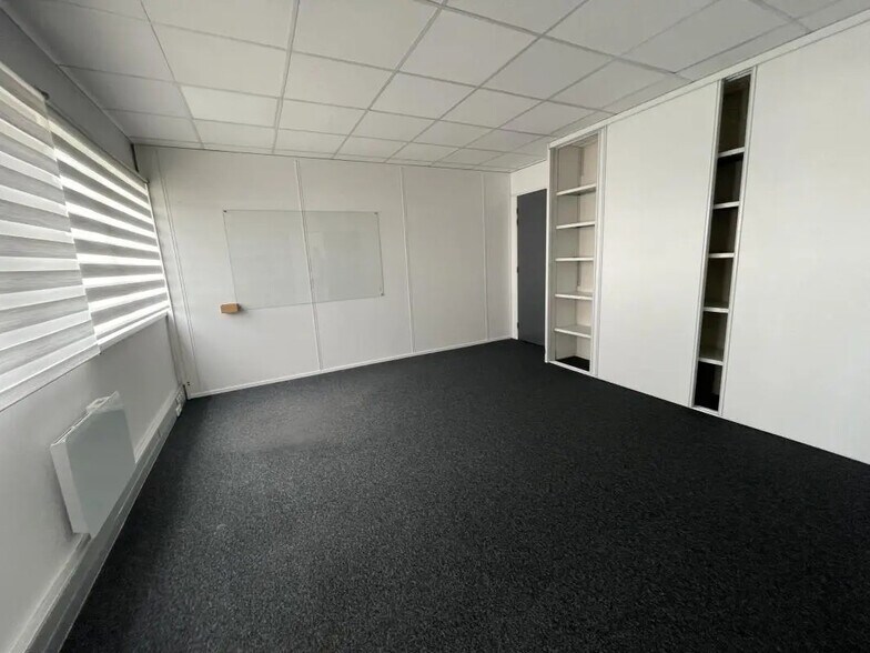 1 Rue Léon Gaumont, Orvault à louer - Photo intérieure – Image 3 sur 6