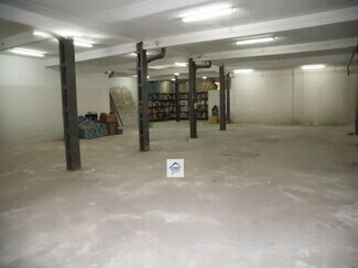 Plus de détails pour Local commercial à vendre