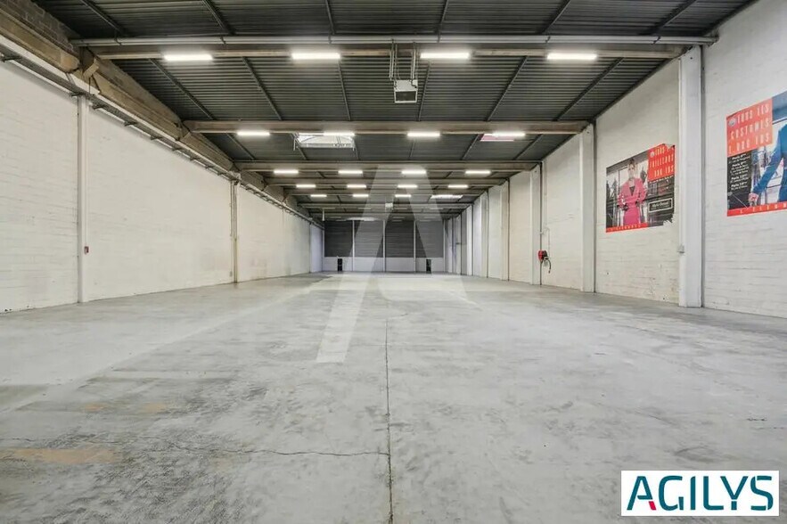 Industriel/Logistique dans Antony à louer - Photo de l’immeuble – Image 1 sur 6