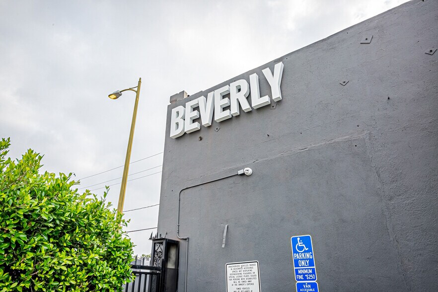 3211 Beverly Blvd, Los Angeles, CA à vendre - Photo de l’immeuble – Image 3 sur 30