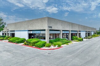 Plus de détails pour 1230 N Jefferson St, Anaheim, CA - Local d’activités à vendre