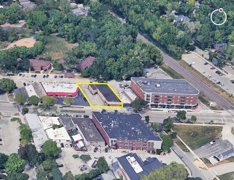 565 Roger Williams Ave, Highland Park, IL à louer - Aérien – Image 2 sur 15
