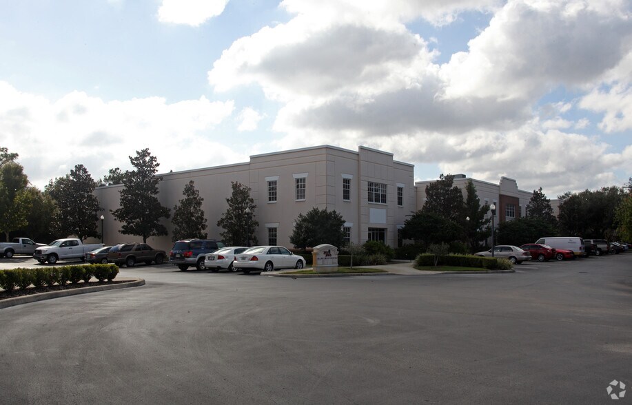 6810 New Tampa Hwy, Lakeland, FL à louer - Photo de l’immeuble – Image 3 sur 11