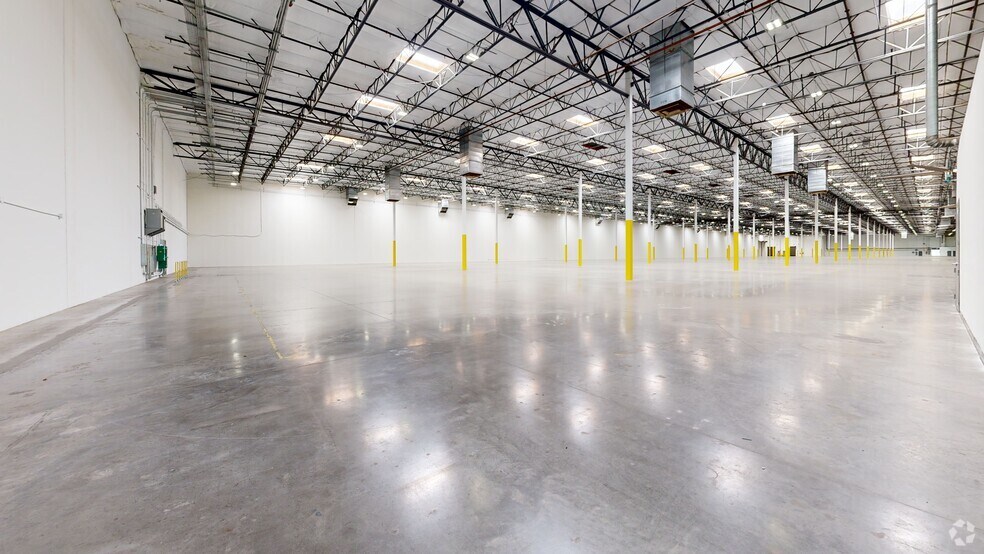 6825 W Buckeye Rd, Phoenix, AZ à louer - Numérisation 3D Matterport – Image 3 sur 8