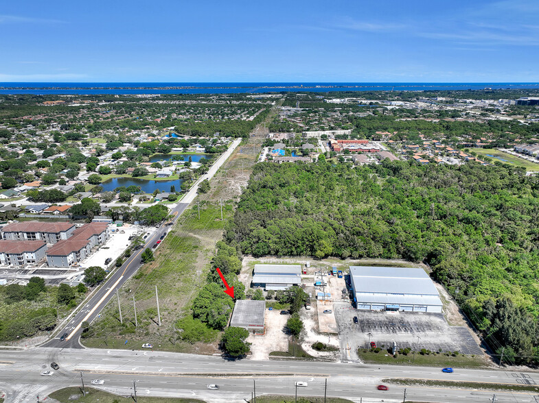 4509 Babcock St NE, Palm Bay, FL à louer - Photo de l’immeuble – Image 3 sur 34