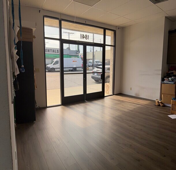1841 Flower St, Glendale, CA à louer - Photo intérieure – Image 3 sur 11