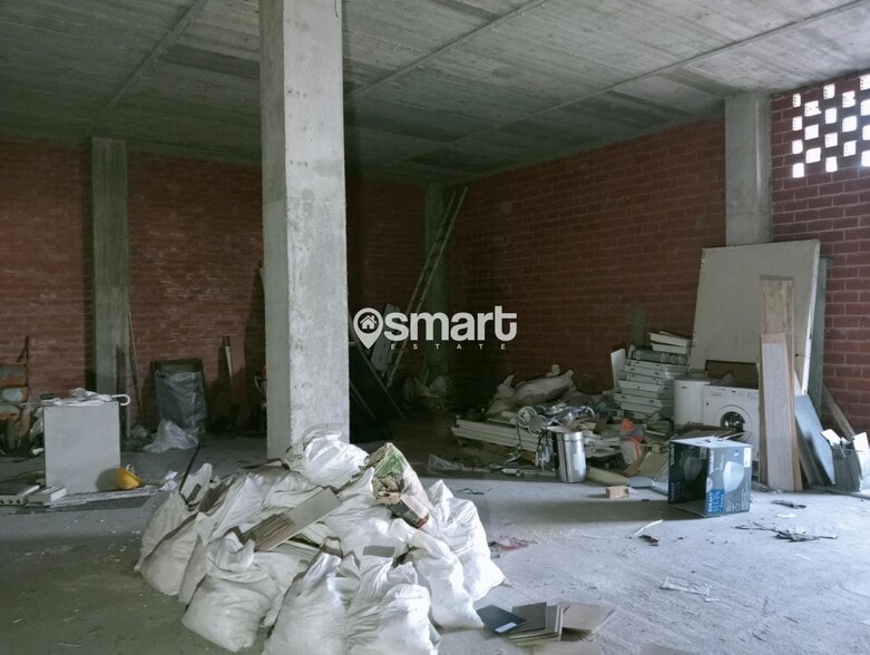 View Photo