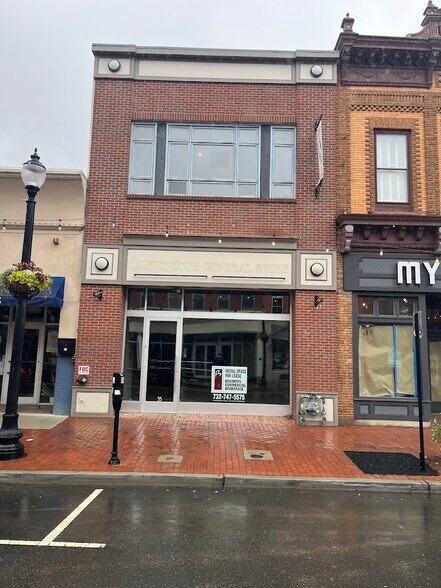 35 Broad St, Red Bank, NJ à louer - Photo de l’immeuble – Image 2 sur 6