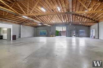 5645-5655 W. Adams Boulevard Blvd, Los Angeles, CA à louer Photo intérieure– Image 1 sur 5