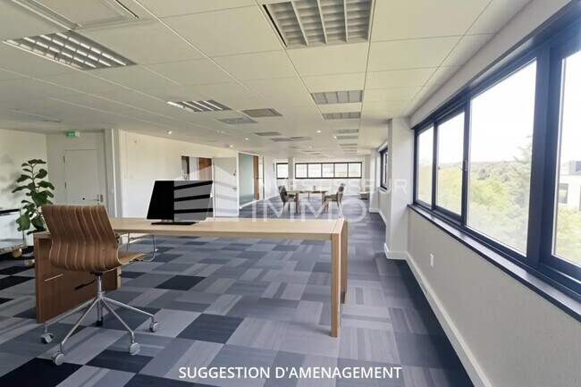 Plus de détails pour Bureau à louer