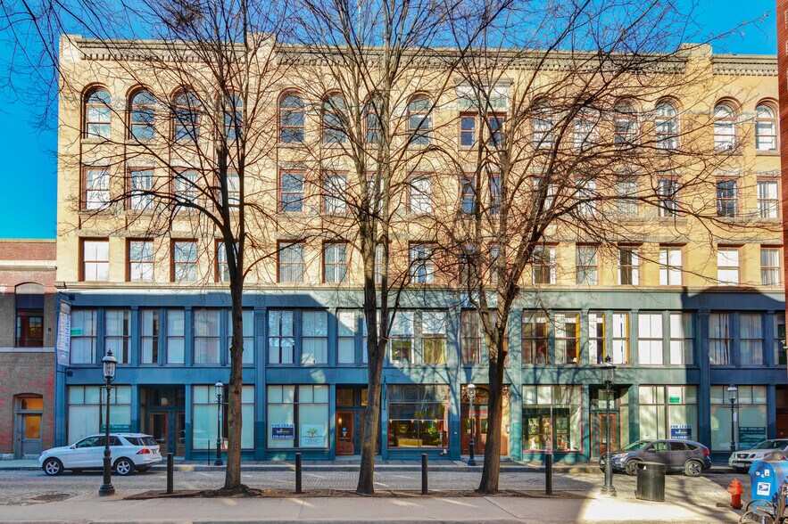 55-67 Middle St, Lowell, MA à louer - Photo de l’immeuble – Image 3 sur 8