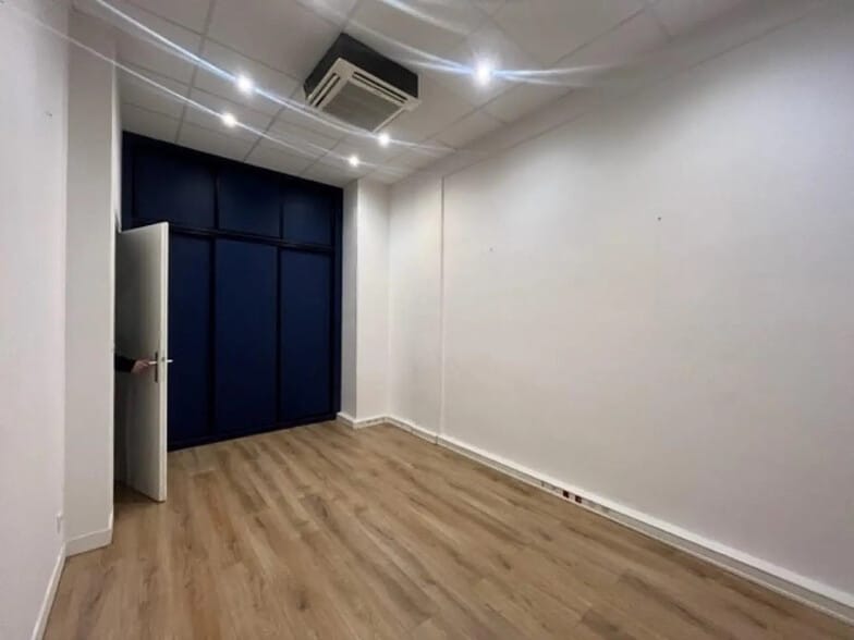 13 Rue Du Général Delestraint, Paris à louer - Photo intérieure – Image 1 sur 5