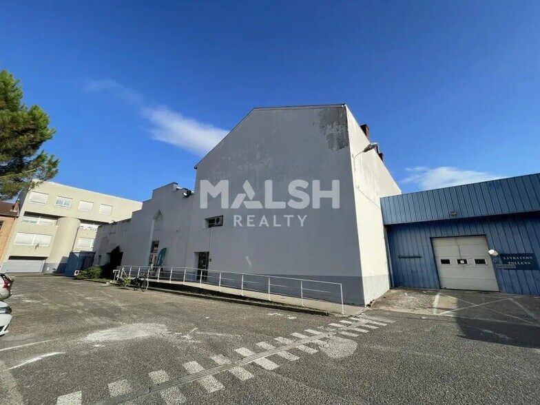 Local d’activités dans Villeurbanne à louer - Photo de l’immeuble – Image 2 sur 15